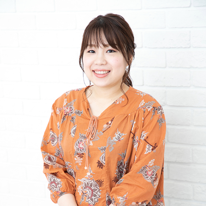 角田結衣